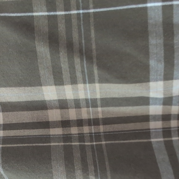 Izod No-Iron Plaid Cotton-Blend Travel Green Plaid Button-Up Shirt Sz Medium - Picture 5 of 8